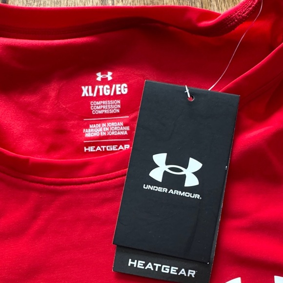 Under Armour Women's Bright Red Long Sleeve HEAT GEAR compression Tee shirt - Picture 2 of 5